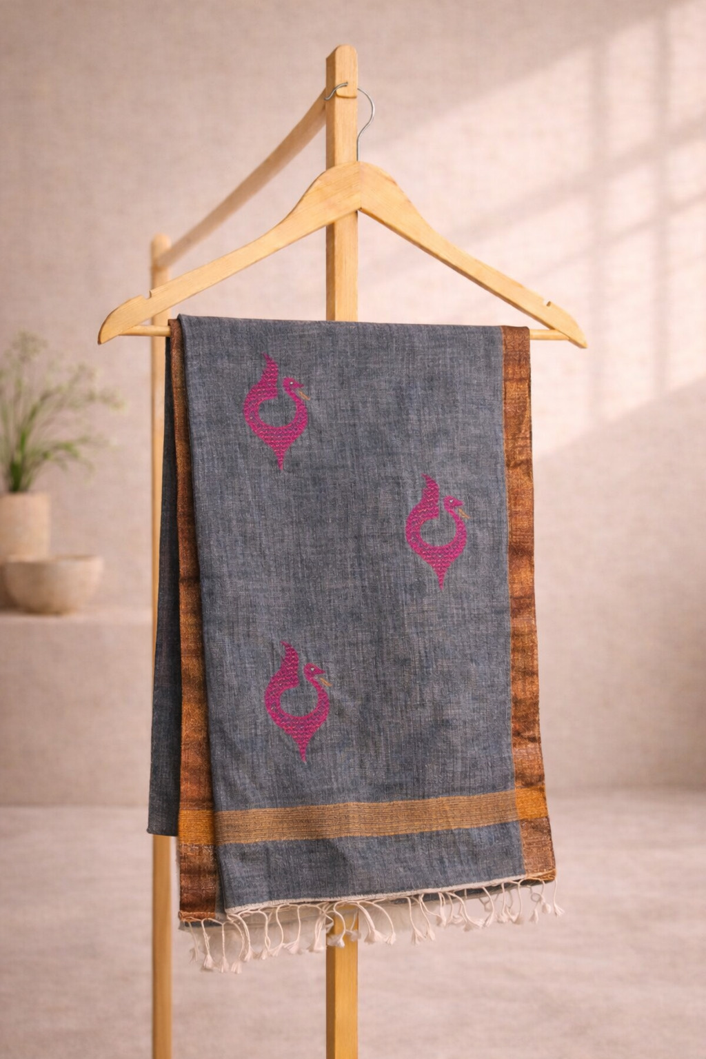 Chandrima- Linen Jamdani Saree