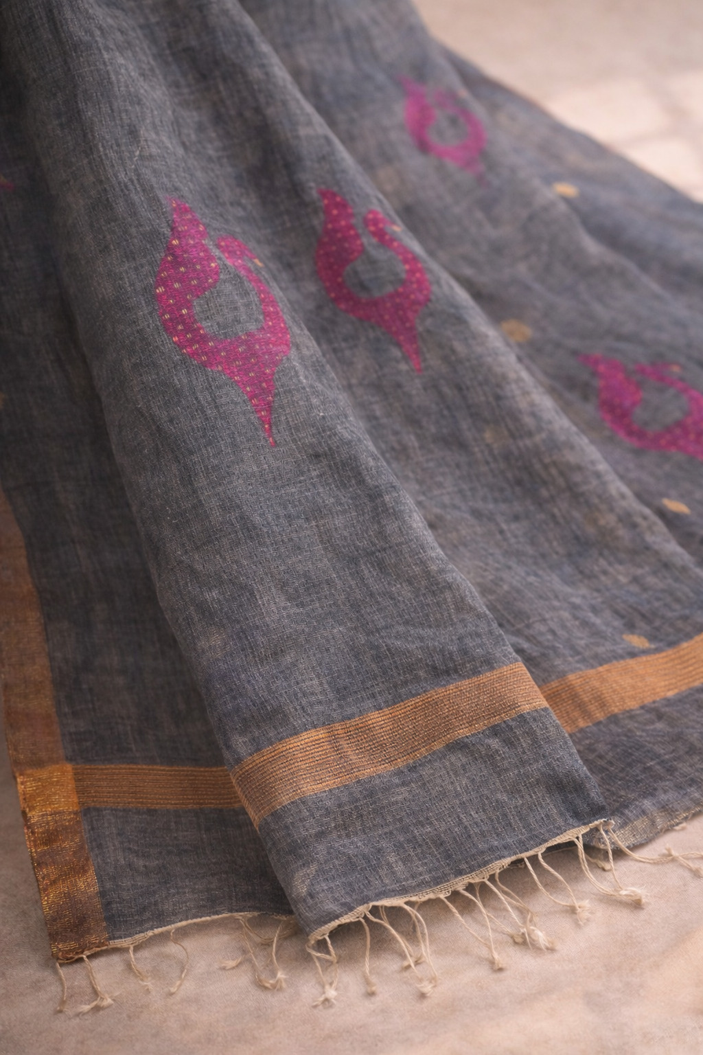 linen-jamdani-saree